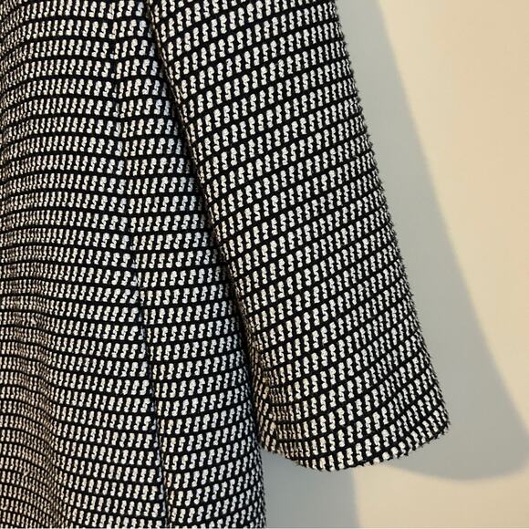 Ann Taylor Black and White Tweed Single Breasted 3/4-Sleeve Jacket Size Medium - Picture 6 of 15